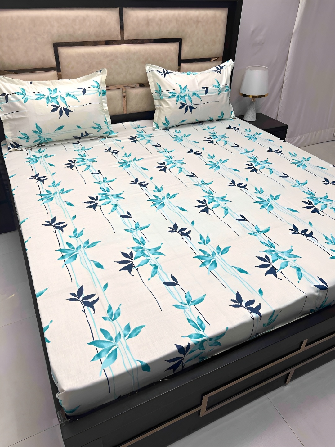 

Pure Decor Grey & Blue Floral 300 TC Cotton King Bedsheet with 2 Pillow Covers