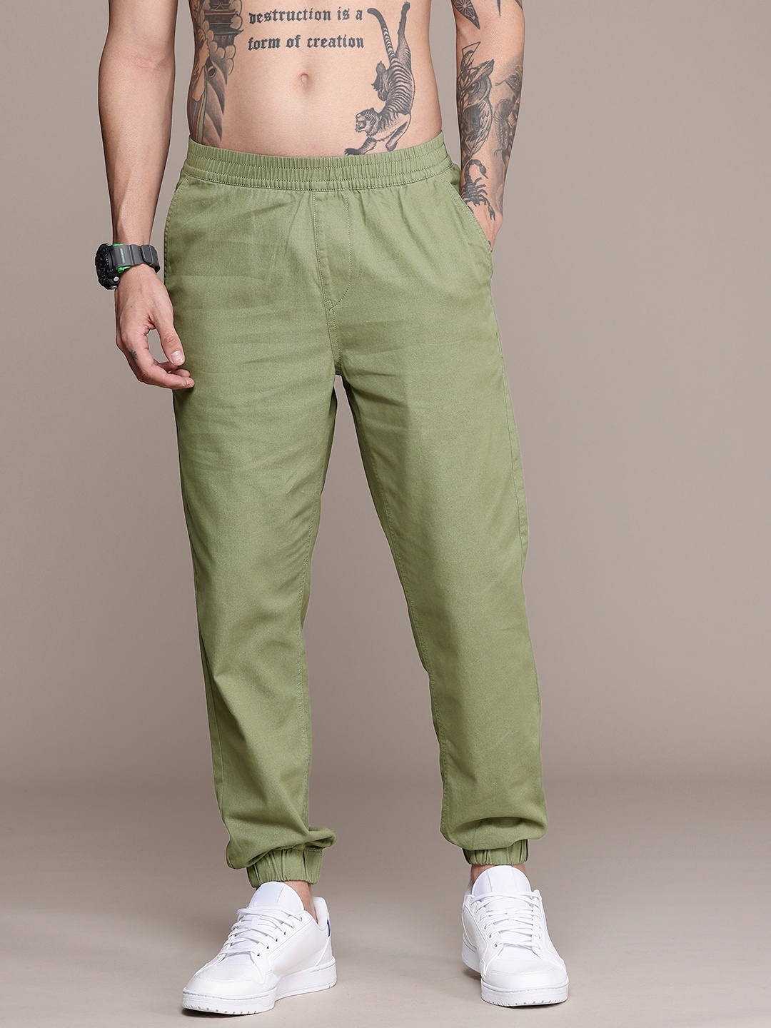 

The Roadster Life Co. Men Pure Cotton Joggers, Green