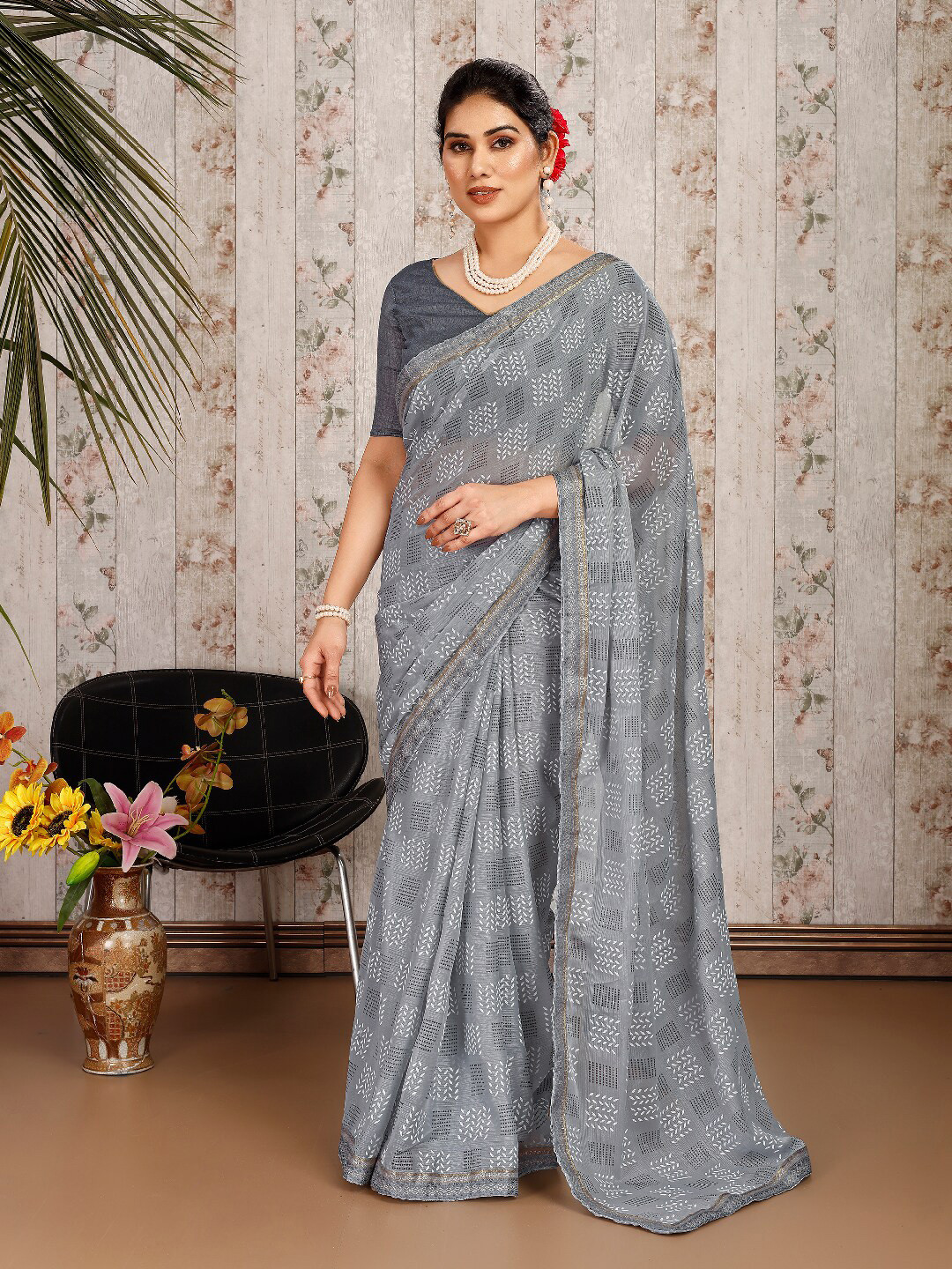 

HERE&NOW Floral Printed Pure Chiffon Saree, Grey