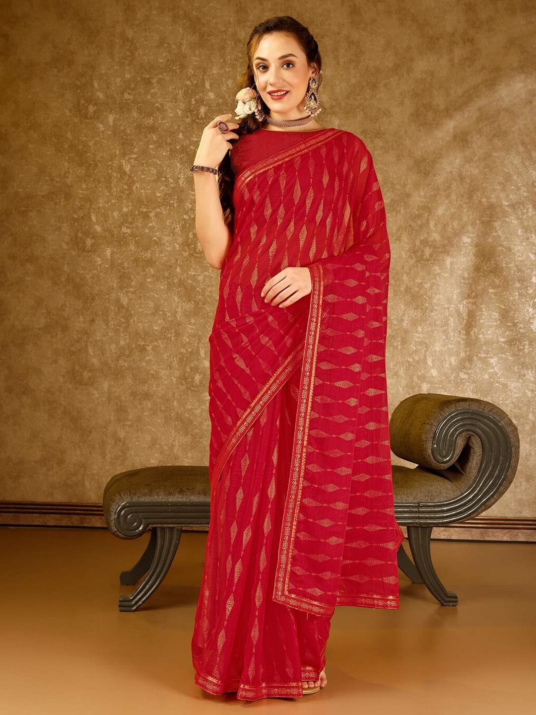 

HERE&NOW Geometric Printed Pure Chiffon Saree, Red