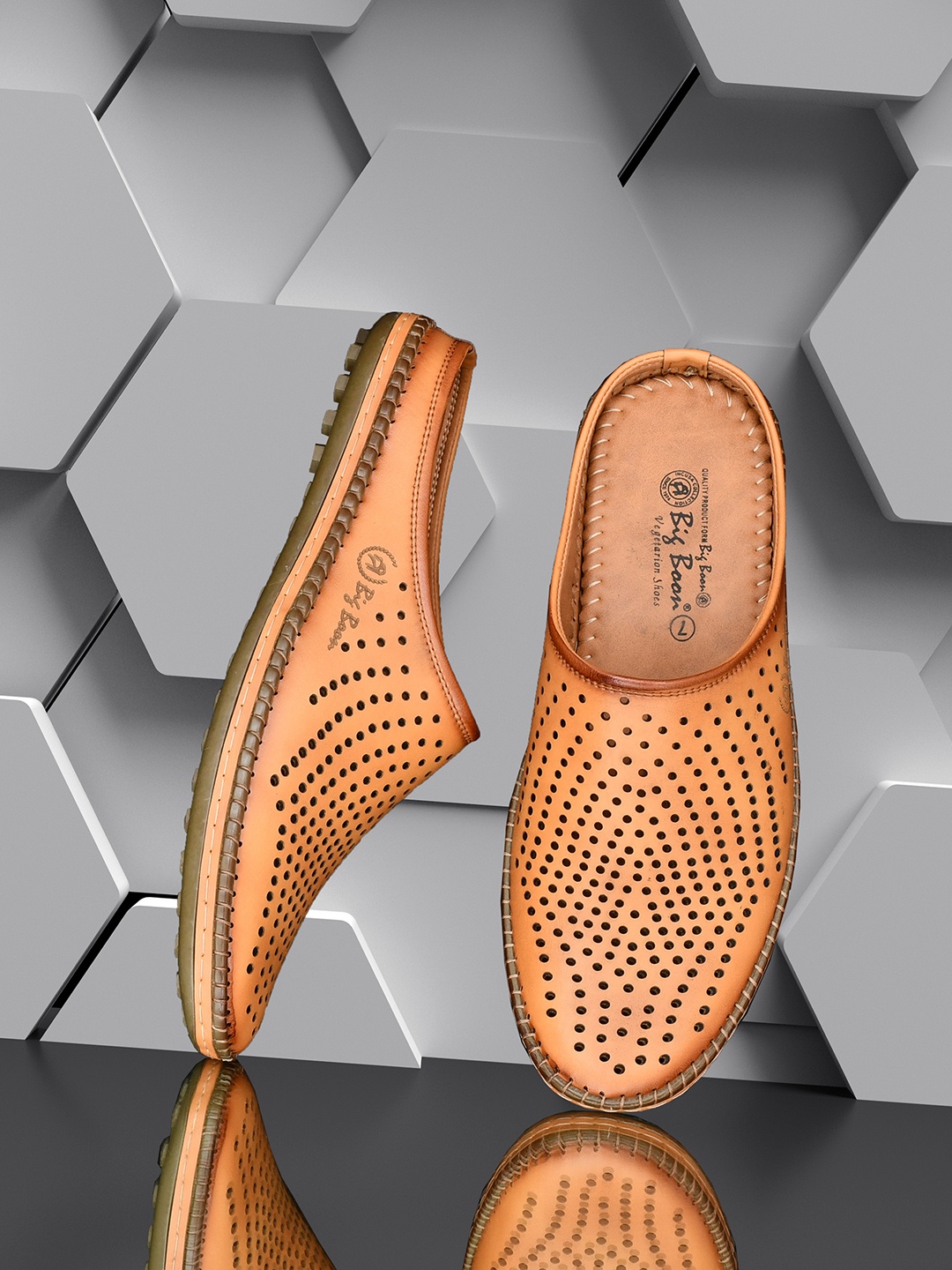 

Big Boon Men Textured Lightweight Mules, Tan