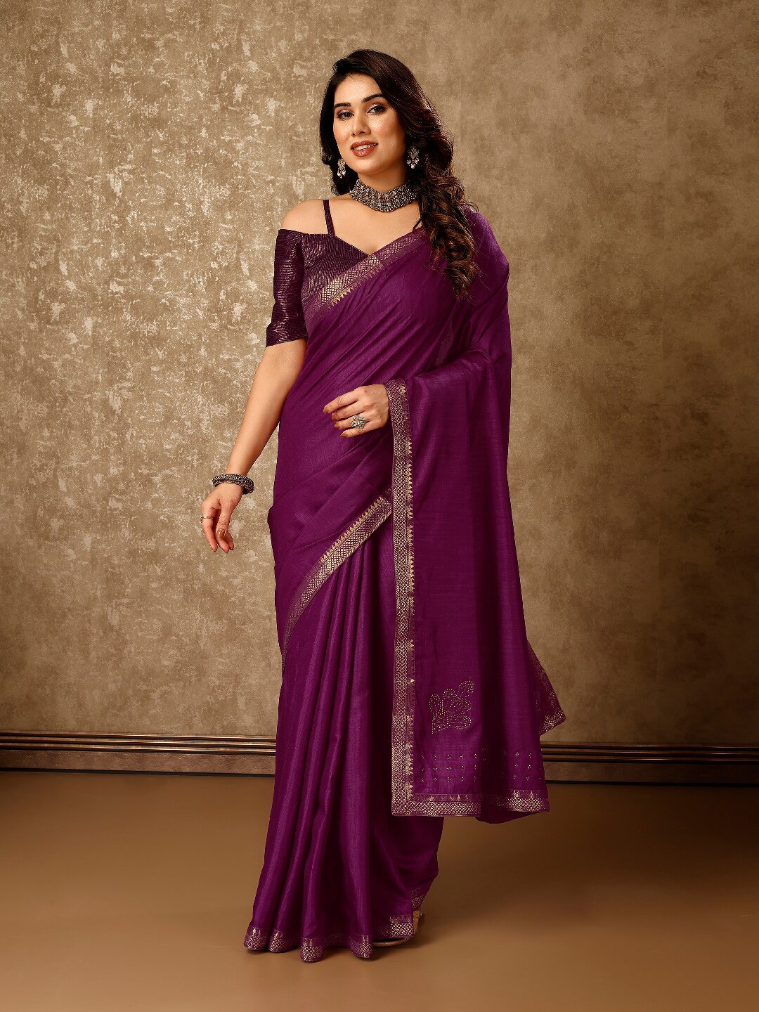 

HERE&NOW Zari Pure Chiffon Saree, Burgundy