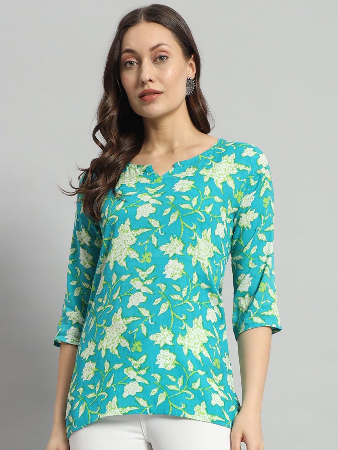 

Mialo fashion Floral Printed Round Neck Straight Kurti, Blue