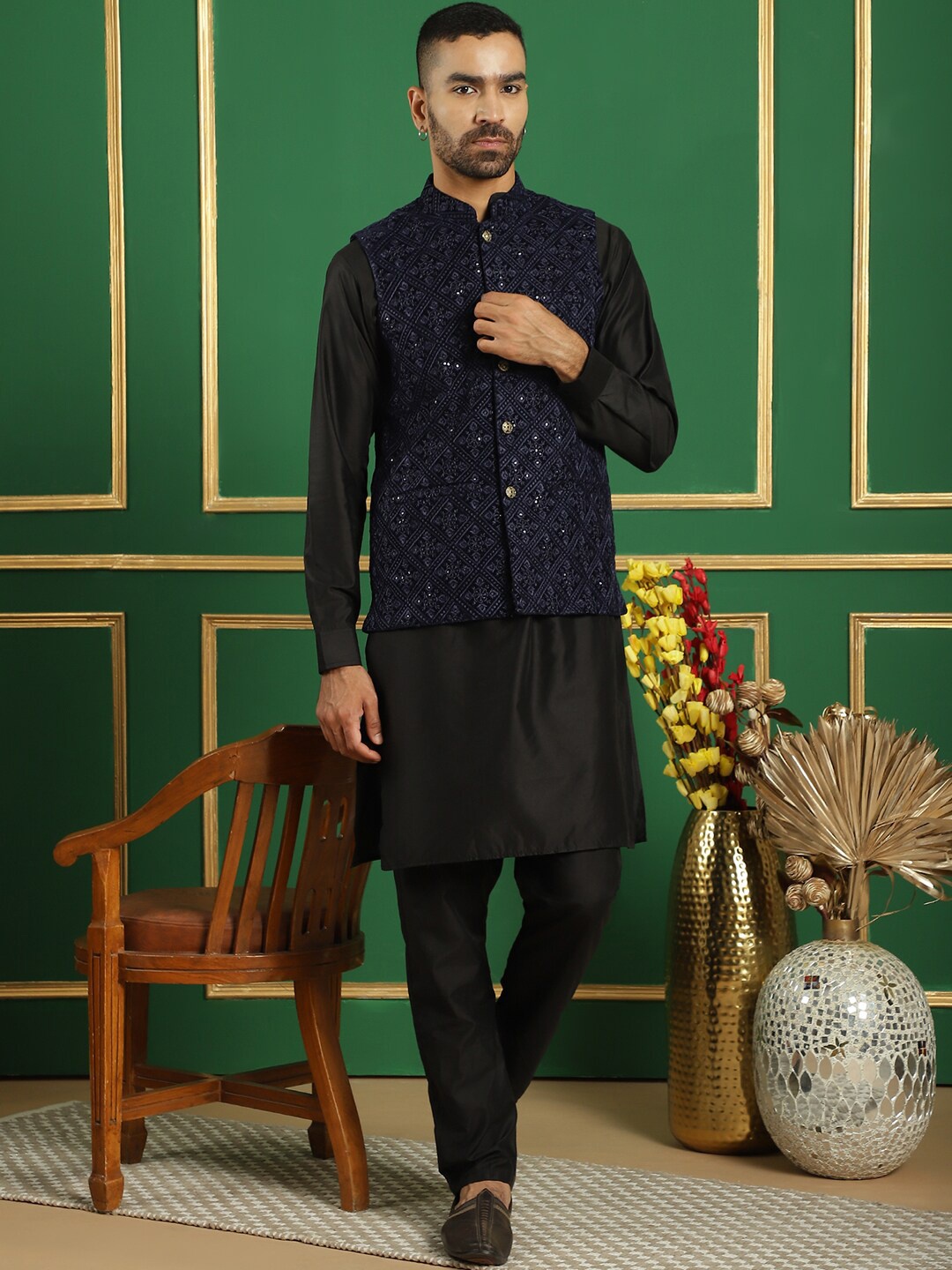 

Jompers Mandarin Collar Velvet Straight Kurta & Pyjama With Nehru Jacket, Black