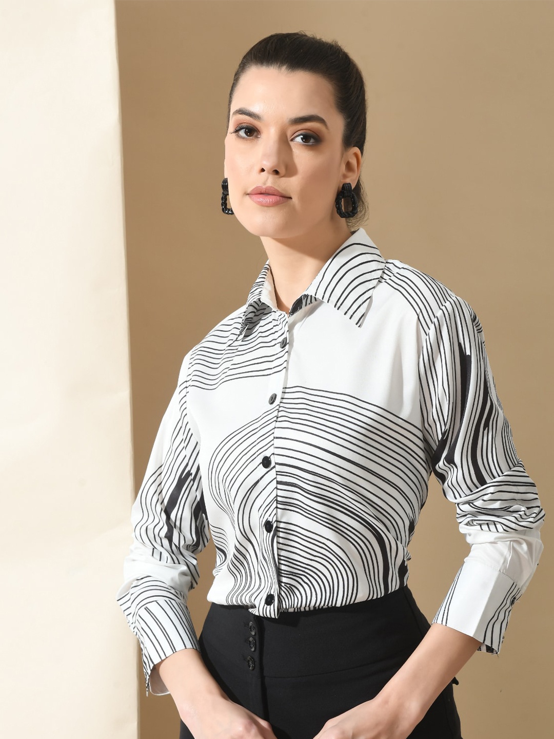 

Moshe Opaque Striped Casual Shirt, White