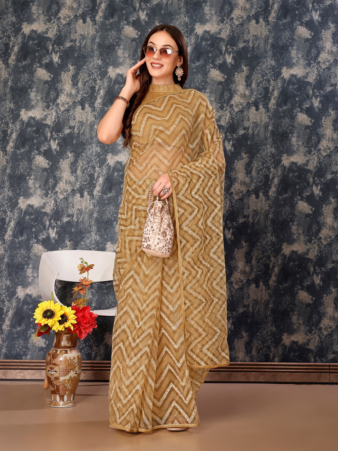 

KALINI Geometric Printed Pure Chiffon Saree, Beige