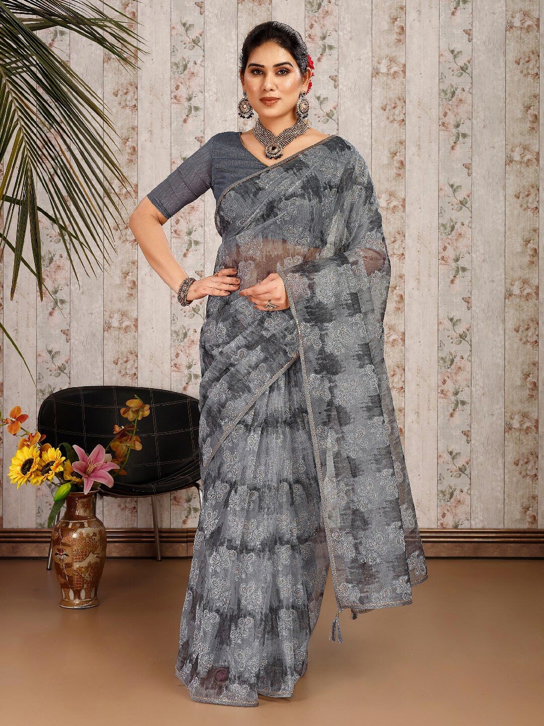 

KALINI Ethnic Motifs Printed Zari Pure Chiffon Saree, Grey