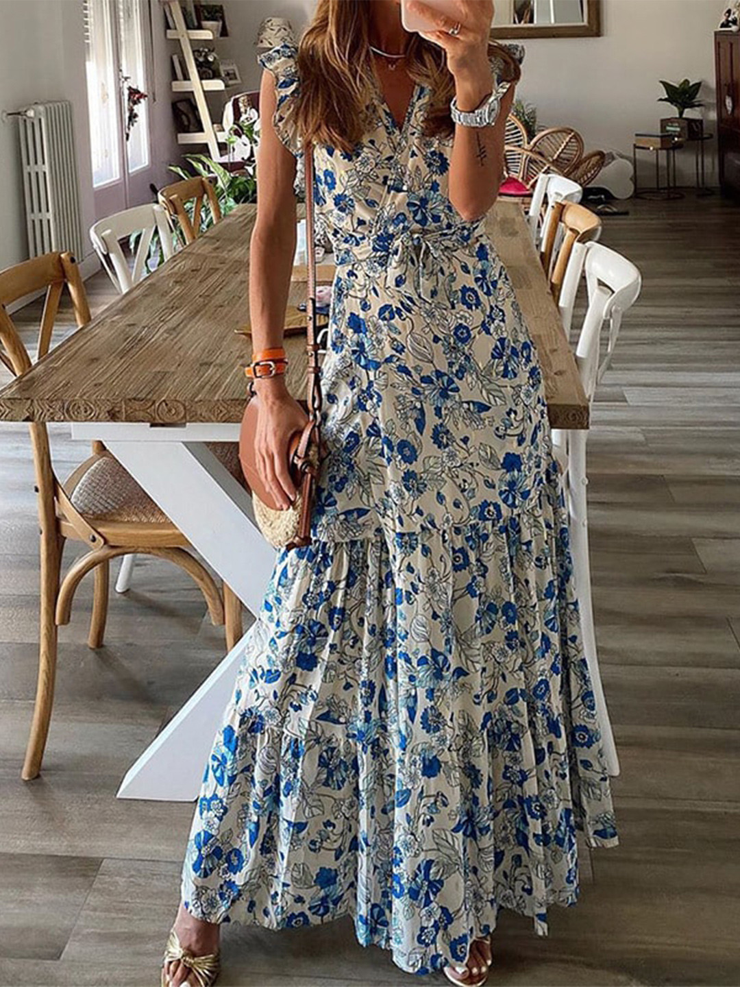 

StyleCast White Floral Printed V-Neck Flutter Sleeve Tie Up Wrap Dress