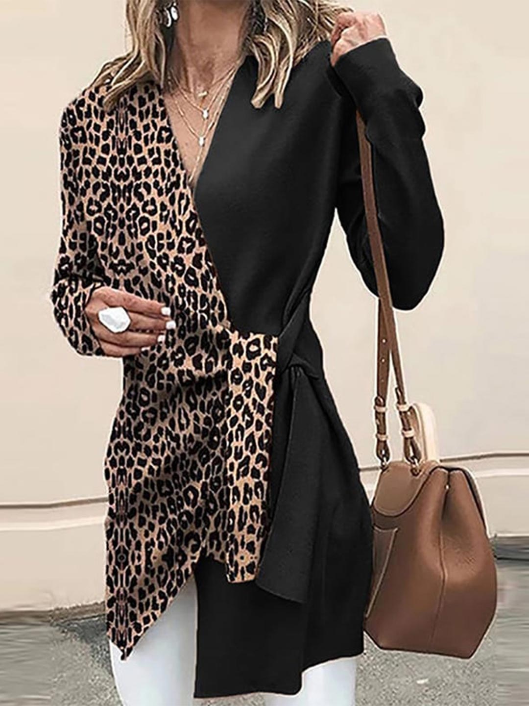 

StyleCast Black Abstract Printed Cuffed Sleeves Tunic