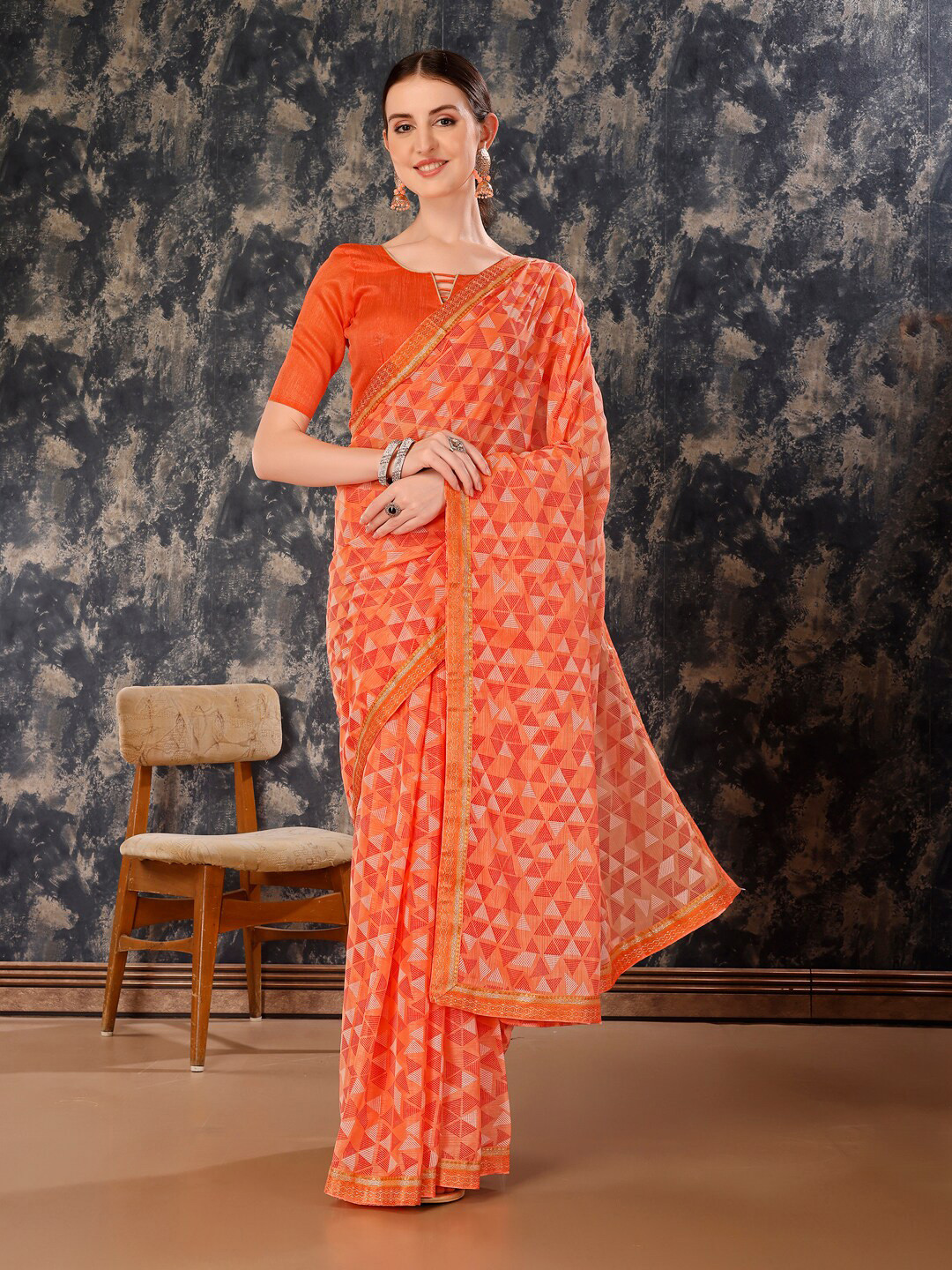 

KALINI Geometric Printed Jacquard Pure Chiffon Saree, Peach