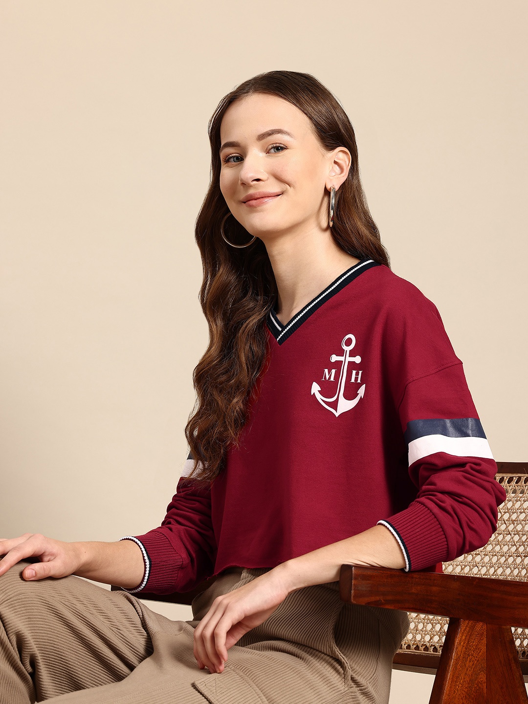 

Mast & Harbour V-Neck Crop Sweatshirt, Maroon