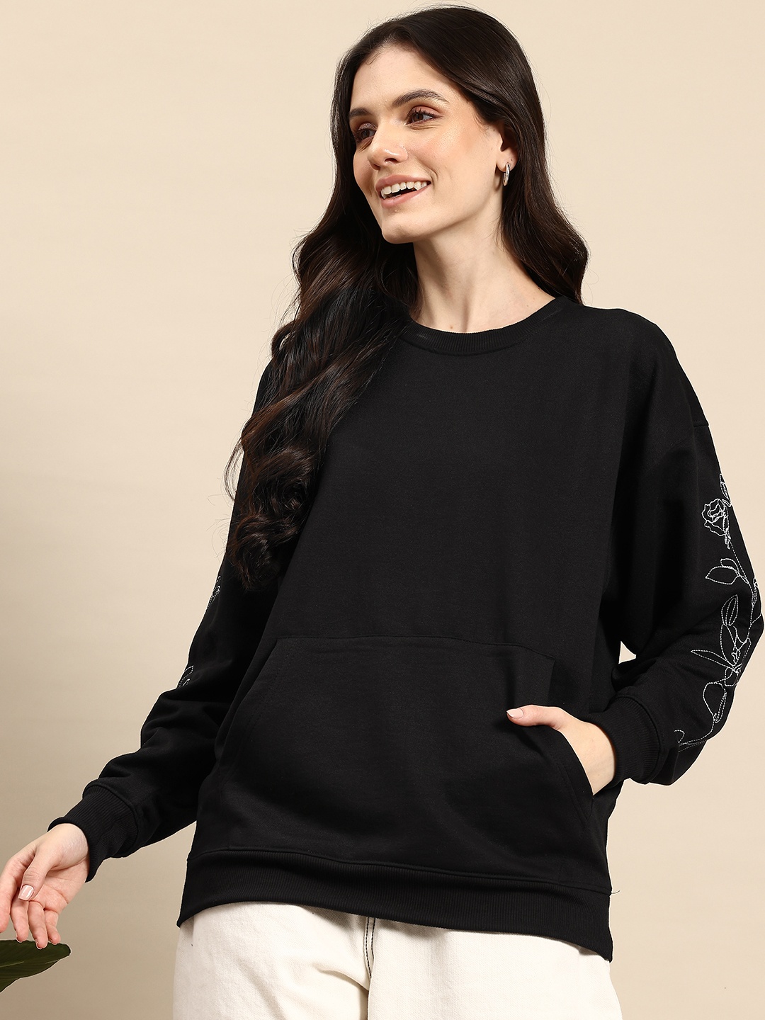 

Mast & Harbour Embroidered Sweatshirt, Black