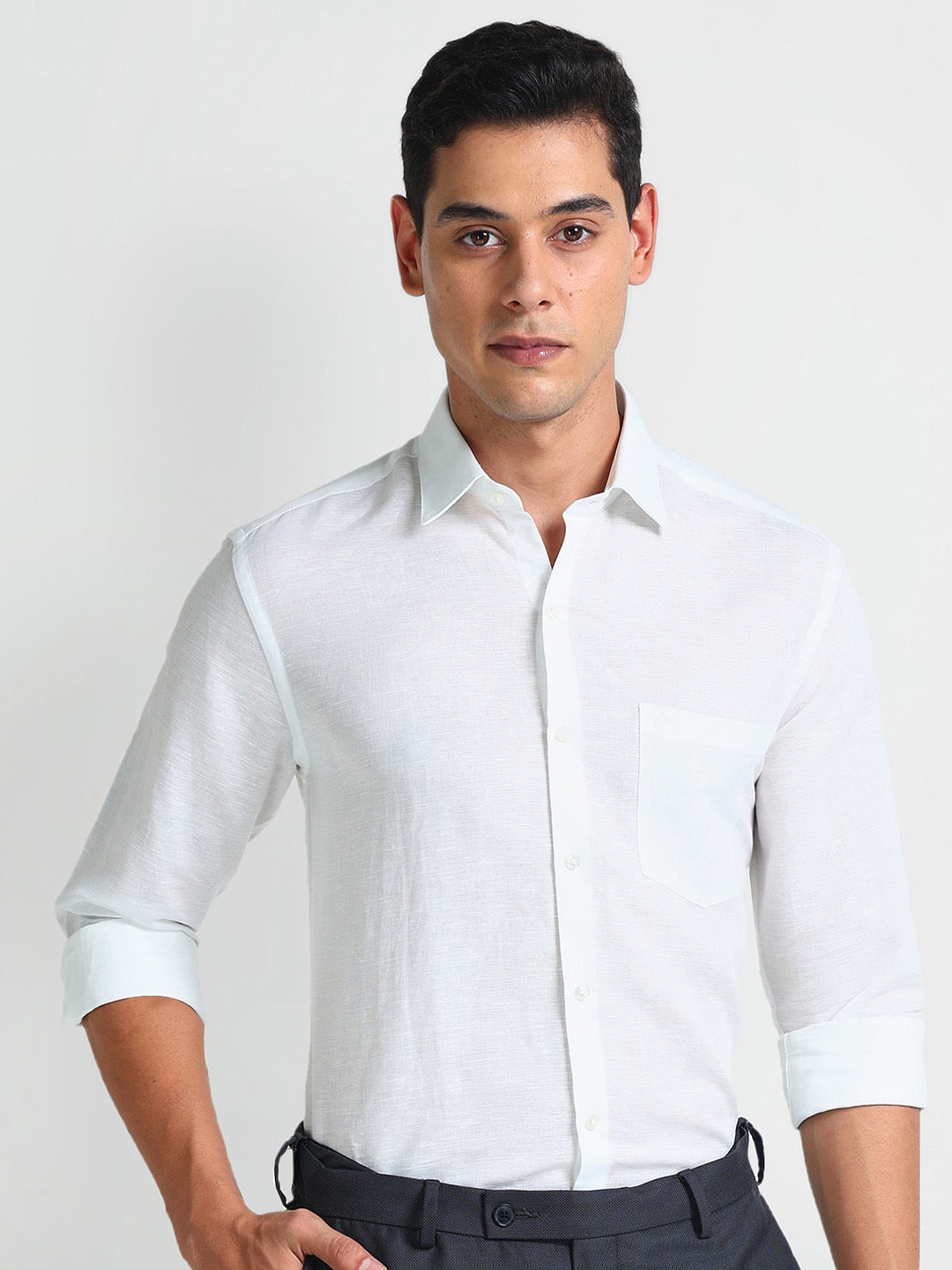 

Arrow Slim Fit Spread Collar Opaque Linen Formal Shirt, White