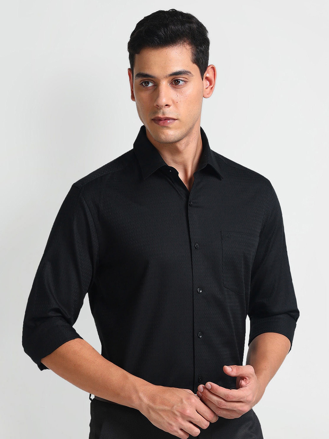 

Arrow Slim Fit Spread Collar Long Sleeves Cotton Formal Shirt, Black