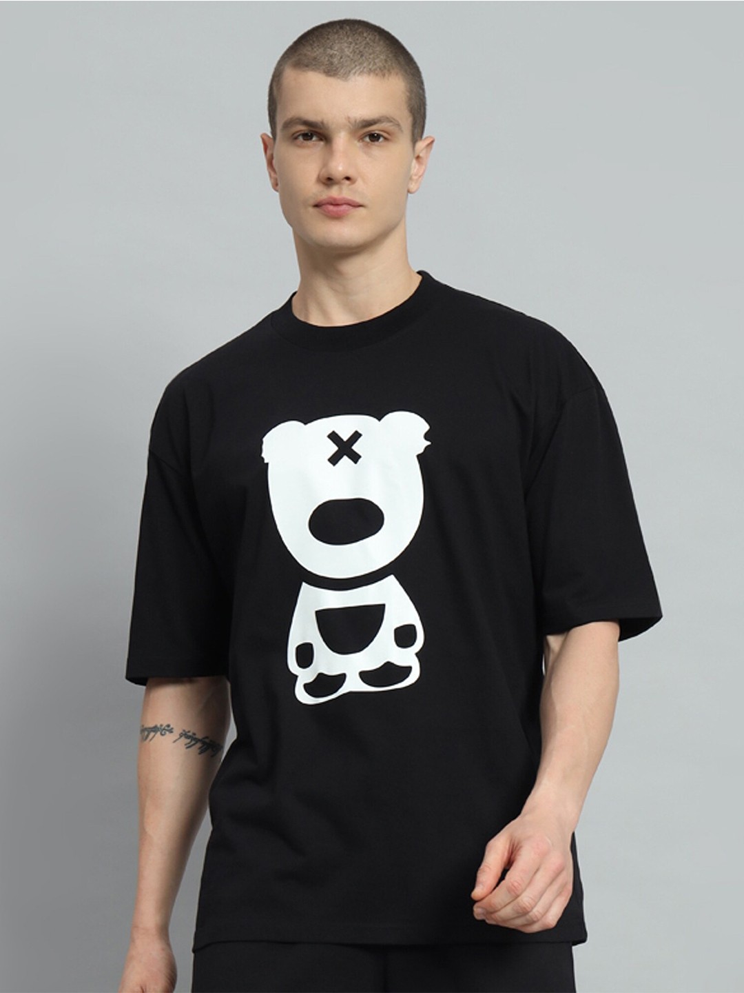 

GRIFFEL Graphic Printed Drop-Shoulder Sleeves Cotton Oversized T-shirt, Black