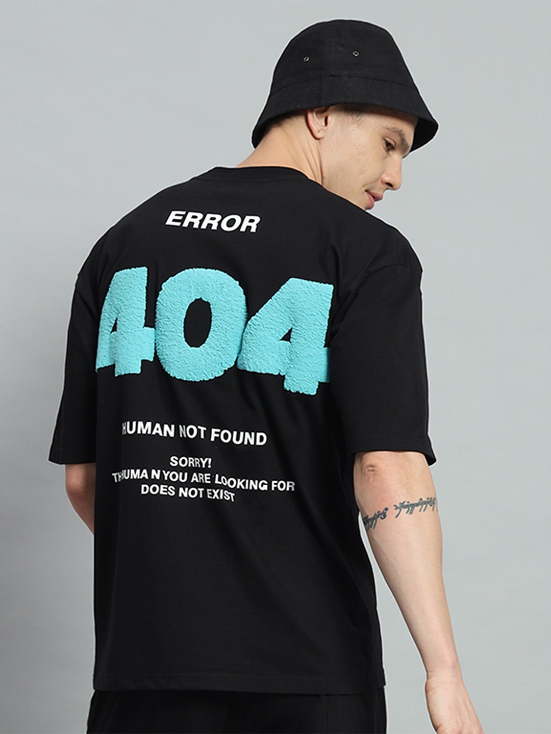

GRIFFEL Typography Printed Drop-Shoulder Sleeves Cotton Oversized T-shirt, Black