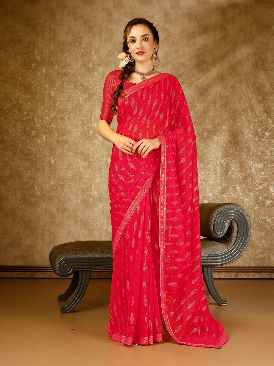 

KALINI Geometric Printed Pure Chiffon Saree, Pink