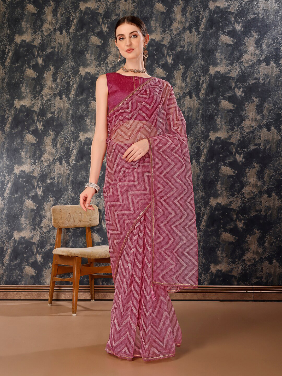 

HERE&NOW Geometric Printed Pure Chiffon Saree, Magenta