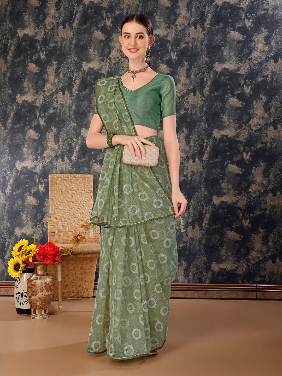 

HERE&NOW Geometric Printed Pure Chiffon Saree, Green