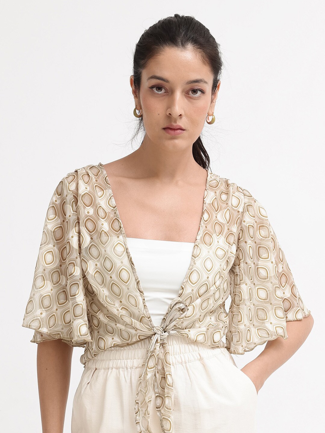 

RAREISM Geometric Printed Flared Sleeves Cotton Crop Top, Beige