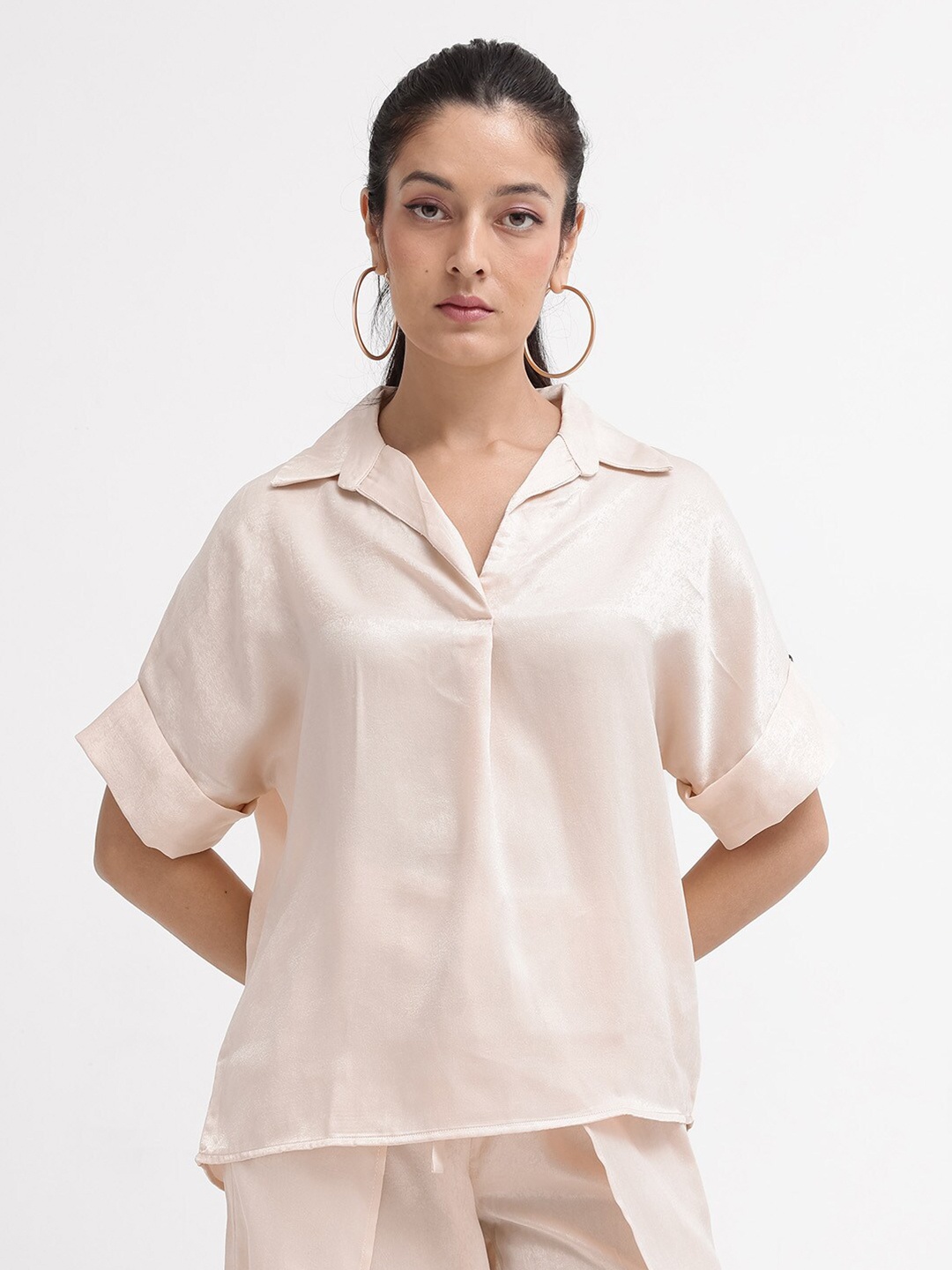 

RAREISM Shirt Collar Extended Sleeves Cotton Top, Beige