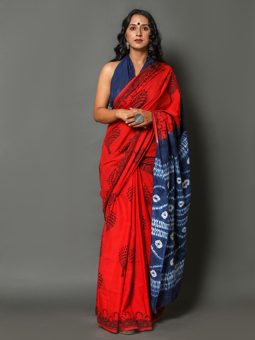 

Pinkcity Trade World Ethnic Motifs Printed Pure Cotton Bagru Saree, Red