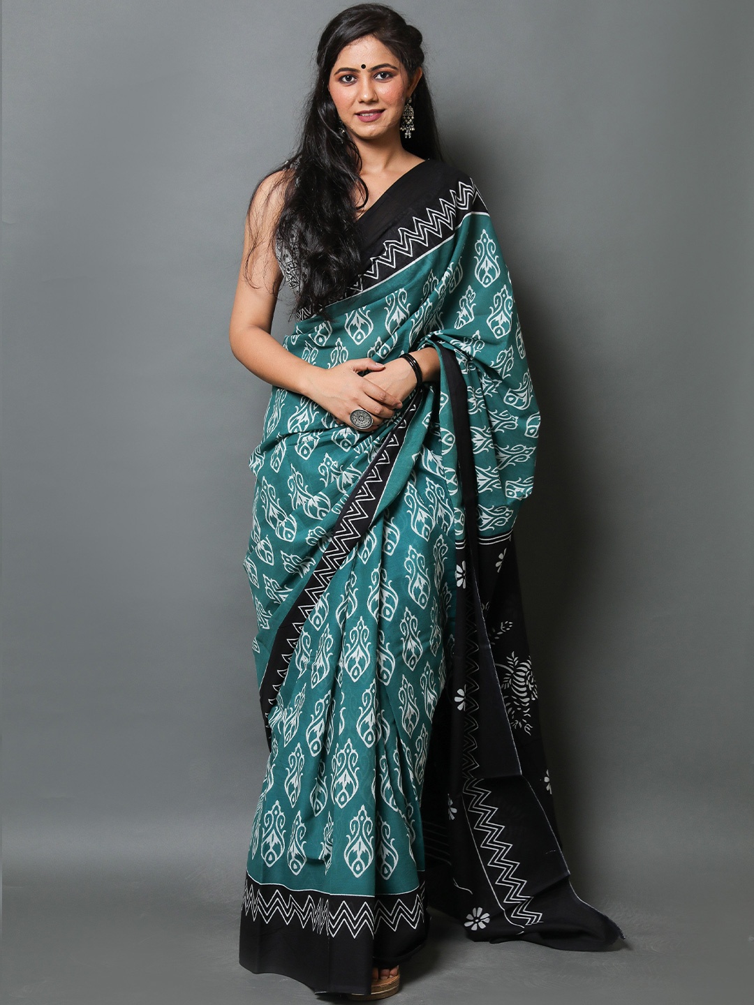 

Pinkcity Trade World Floral Printed Pure Cotton Bagru Saree, Green