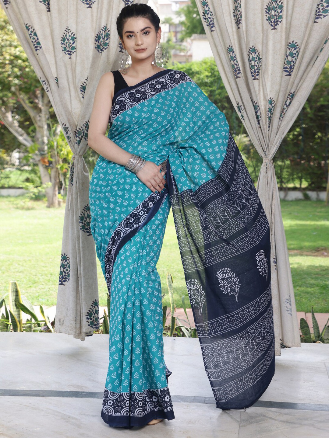 

Pinkcity Trade World Floral Printed Pure Cotton Bagru Saree, Green