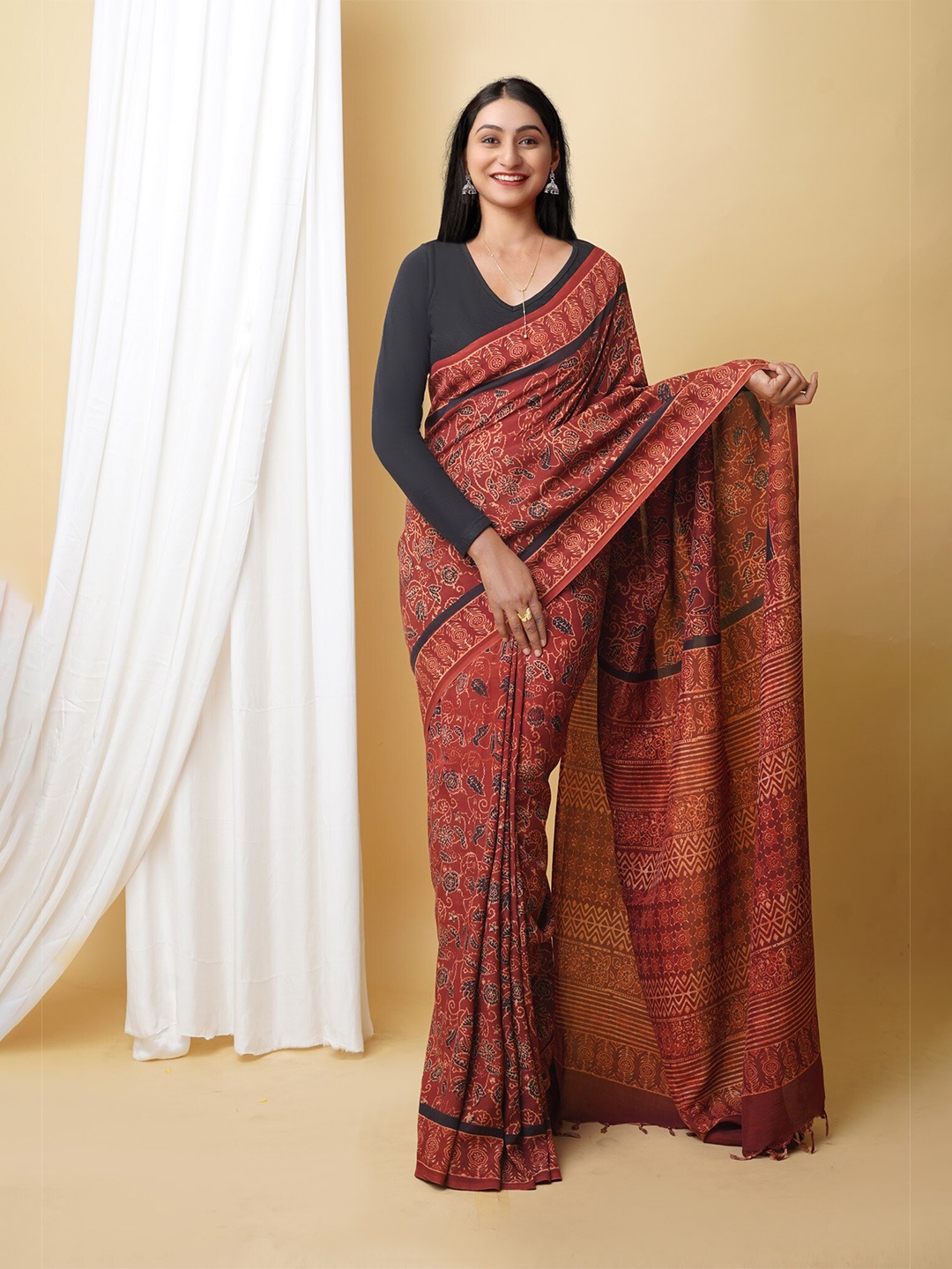 

Unnati Silks Ajrak Block Printed Chanderi Saree, Brown