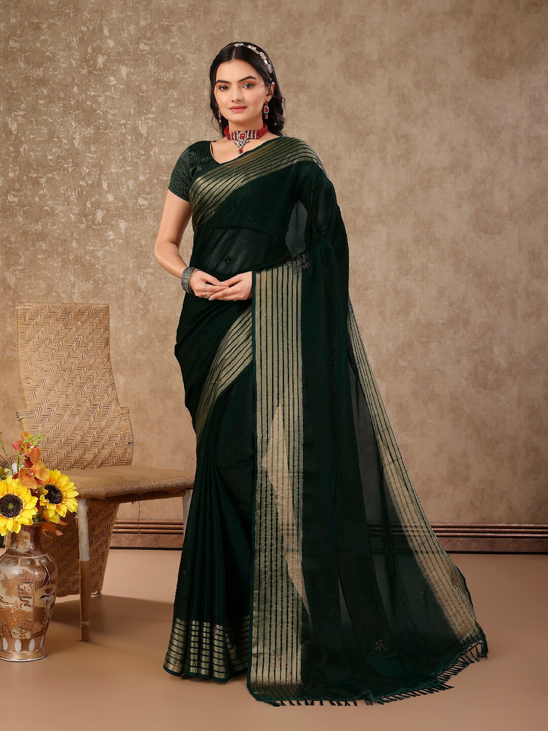 

KALINI Zari Pure Chiffon Saree, Green