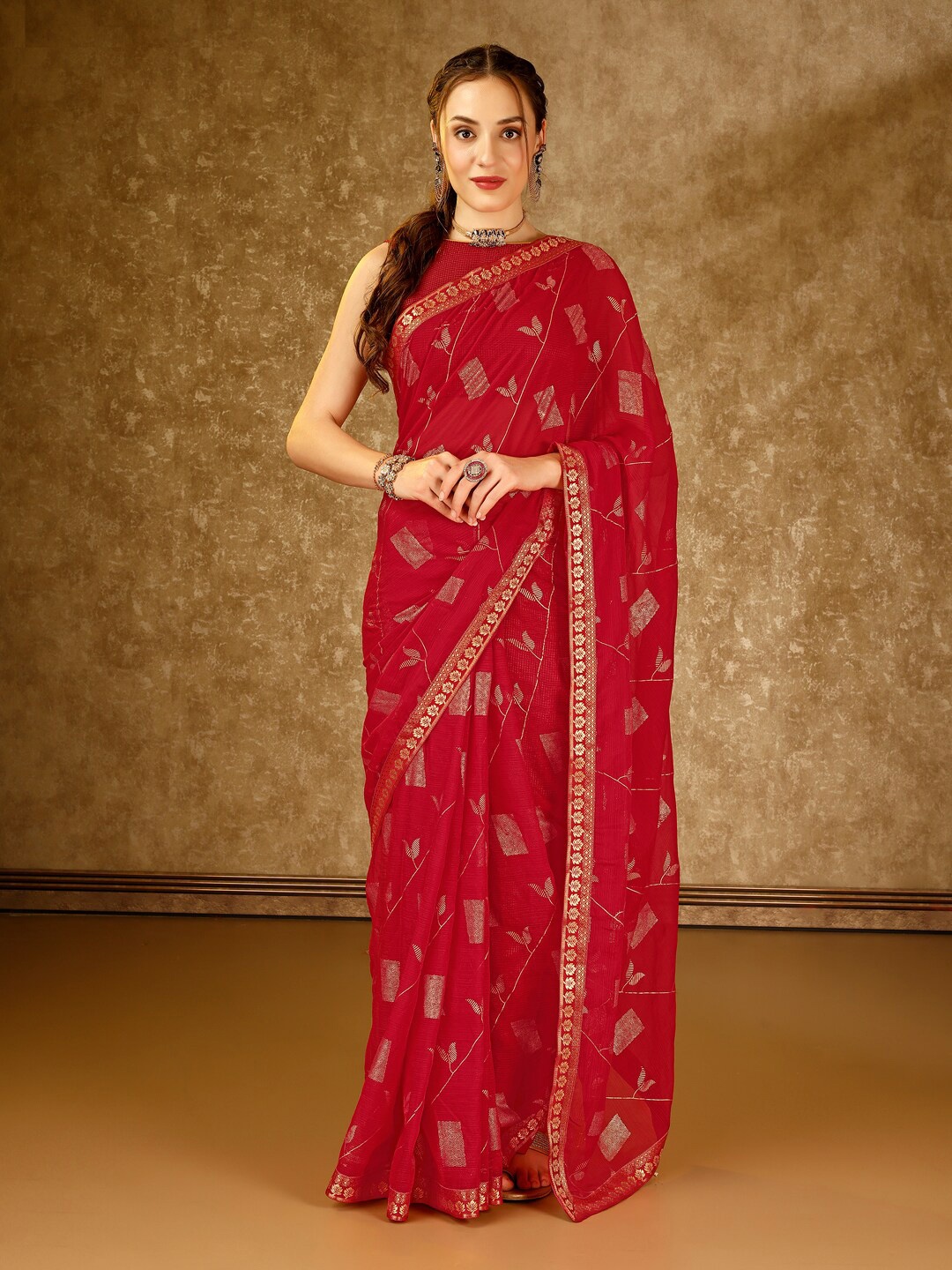 

KALINI Floral Printed Pure Chiffon Jacquard Saree, Red