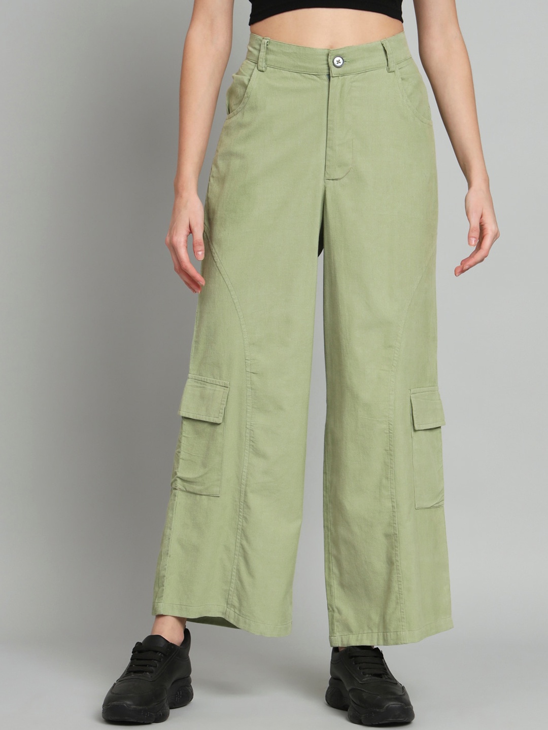 

Chemistry Women Relaxed Flared High-Rise Wrinkle Free Cotton Corduroy Trouser, Green