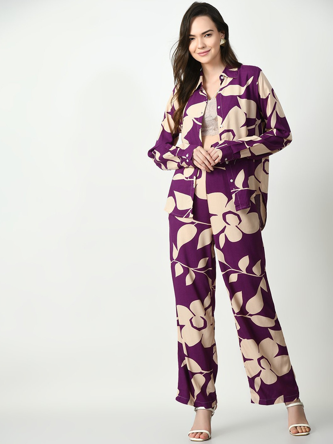 

Ekta Textiles Printed Long Sleeves Shirt And Trouser, Purple