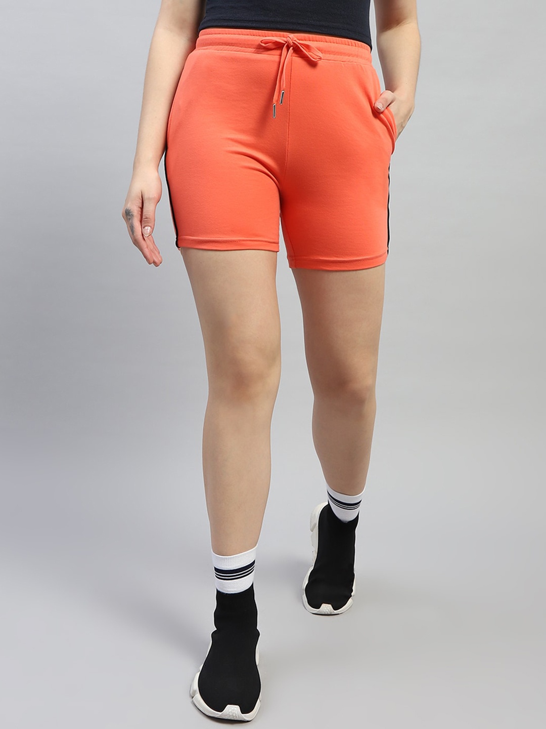 

Monte Carlo Women Mid-Rise Shorts, Orange