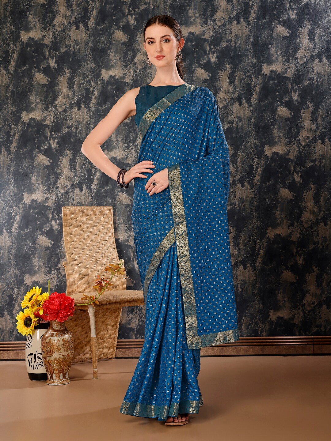 

KALINI Floral Foil Printed Pure Chiffon Saree, Blue