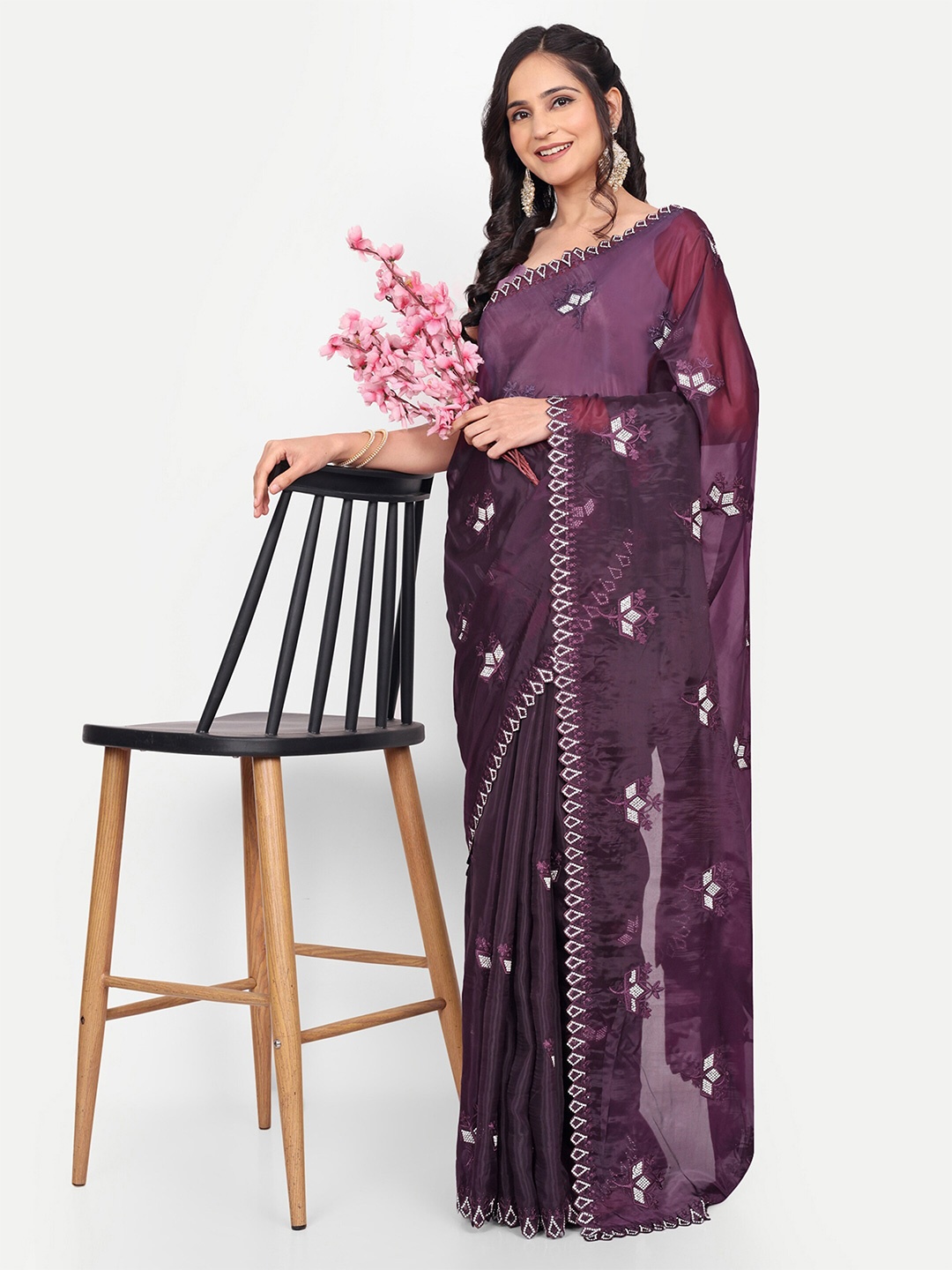 

KALINDI Floral Embroidered Thread Work Tussar Sarees, Lavender