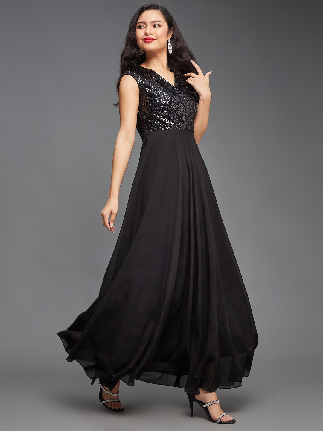 

Miss Chase Embellished V-Neck Sleeveless Georgette Maxi Dress, Black