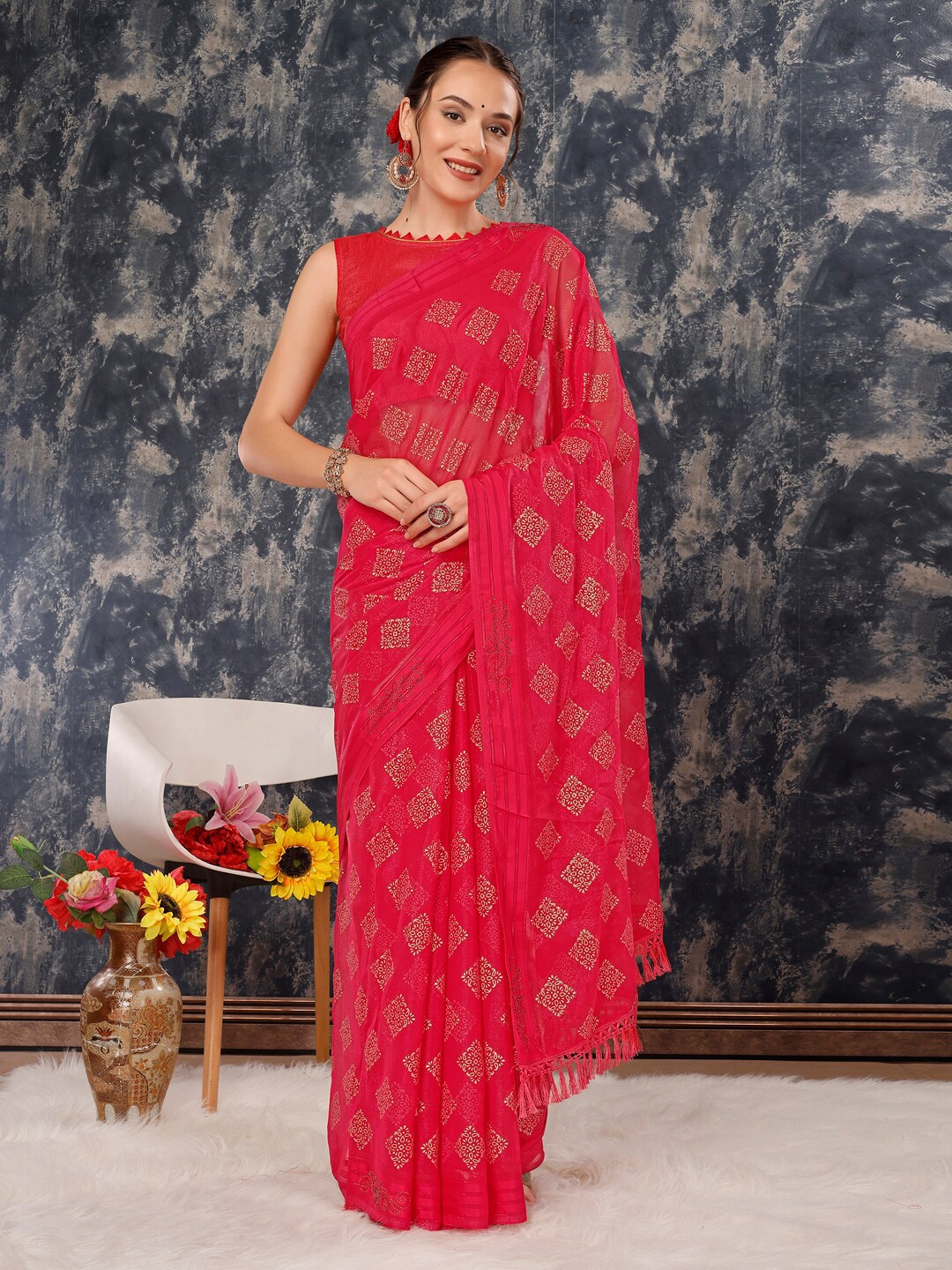 

HERE&NOW Ethnic Motifs Foil Printed Pure Chiffon Saree, Pink