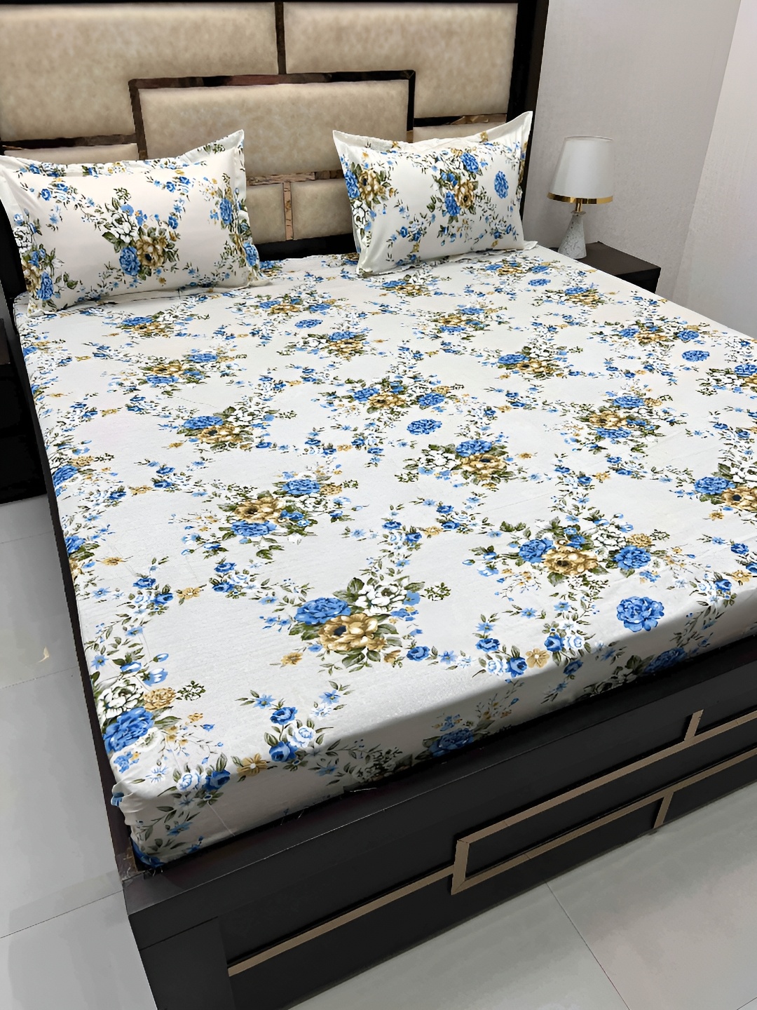 

Pure Decor White & Blue Floral 350 TC Cotton King Bedsheet with 2 Pillow Covers