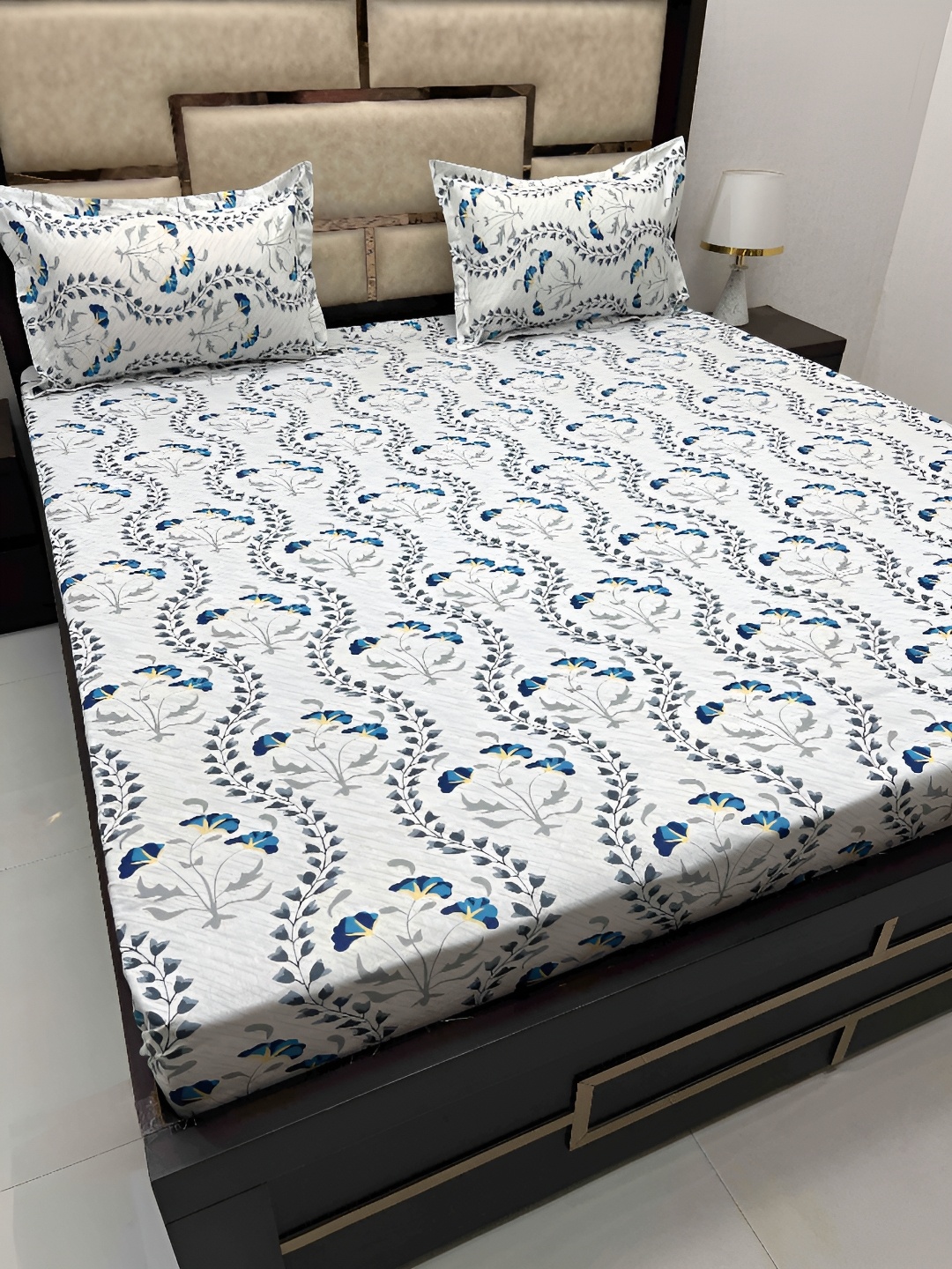 

Pure Decor White & Blue Floral 350 TC Cotton King Bedsheet with 2 Pillow Covers