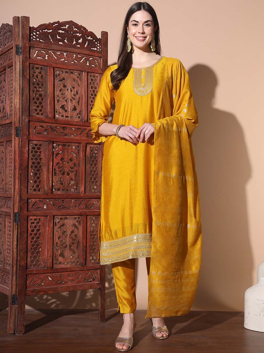 

BAESD Floral Embroidered Round Neck Sequinned Silk Georgette Kurta with Trousers & Dupatta, Yellow