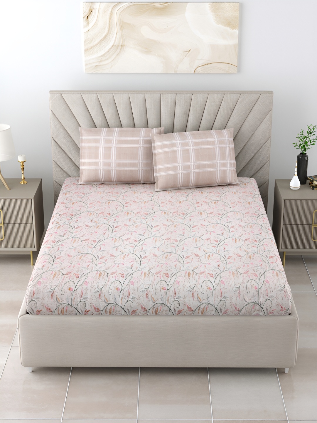

Salona Bichona Grey Floral 180 TC King Bedsheet with 4 Pillow Covers