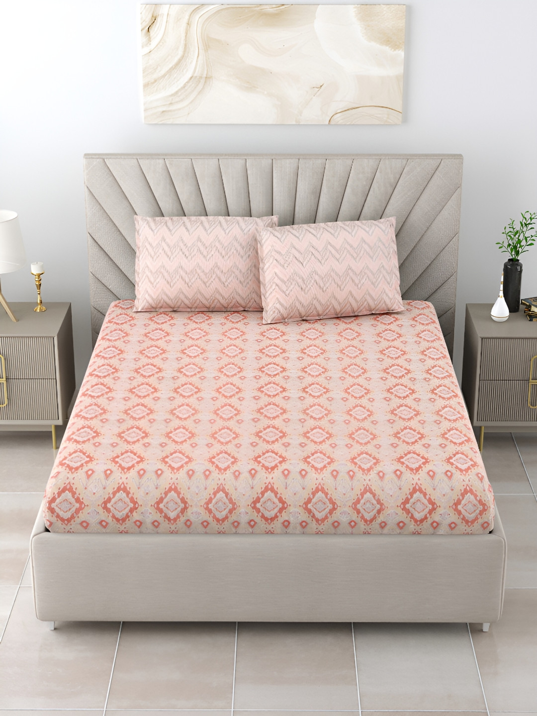 

Salona Bichona Coral Striped 180 TC King Bedsheet with 4 Pillow Covers