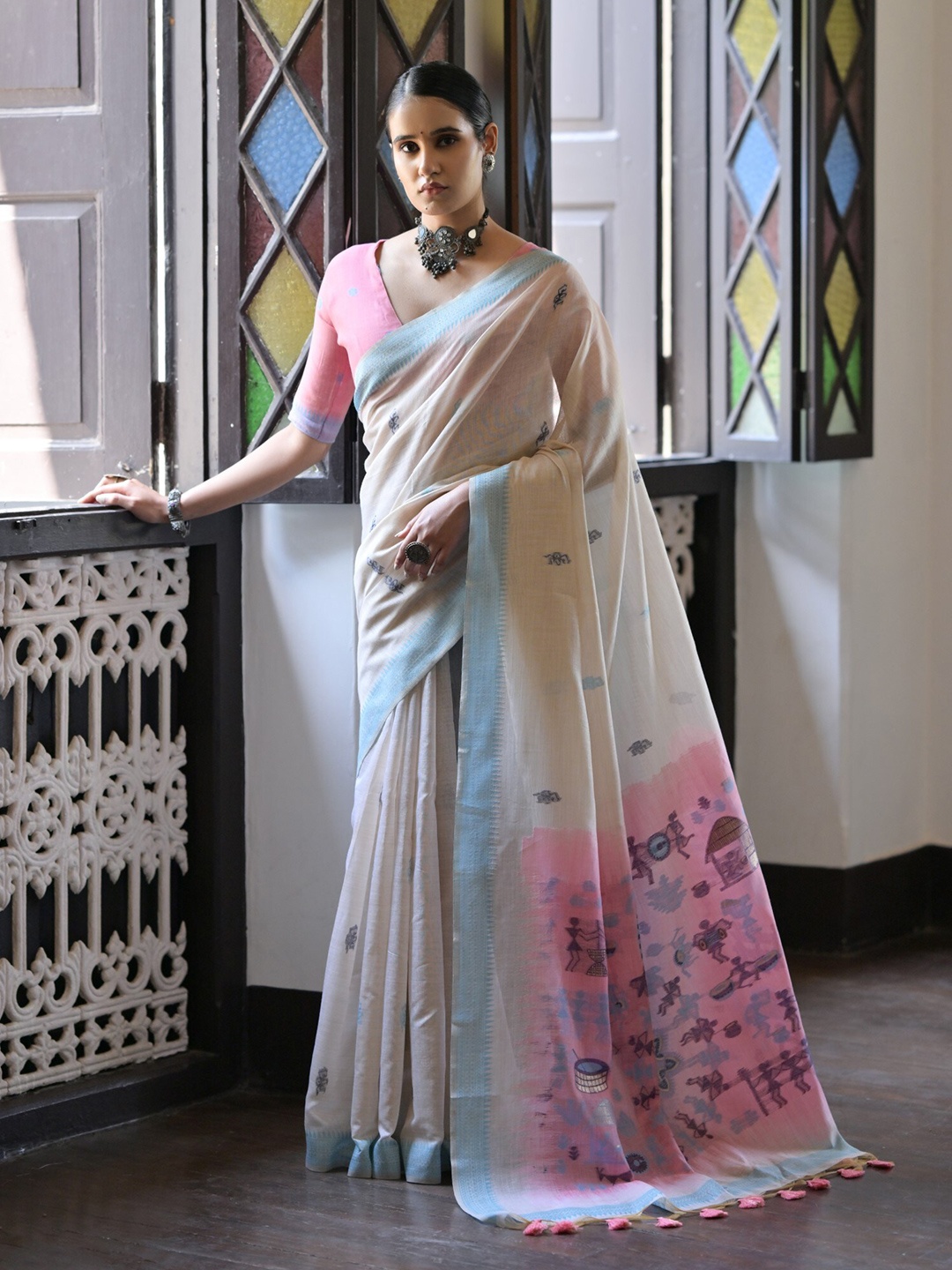 

VISHNU WEAVES Warli Pure Cotton Muga Saree, Cream