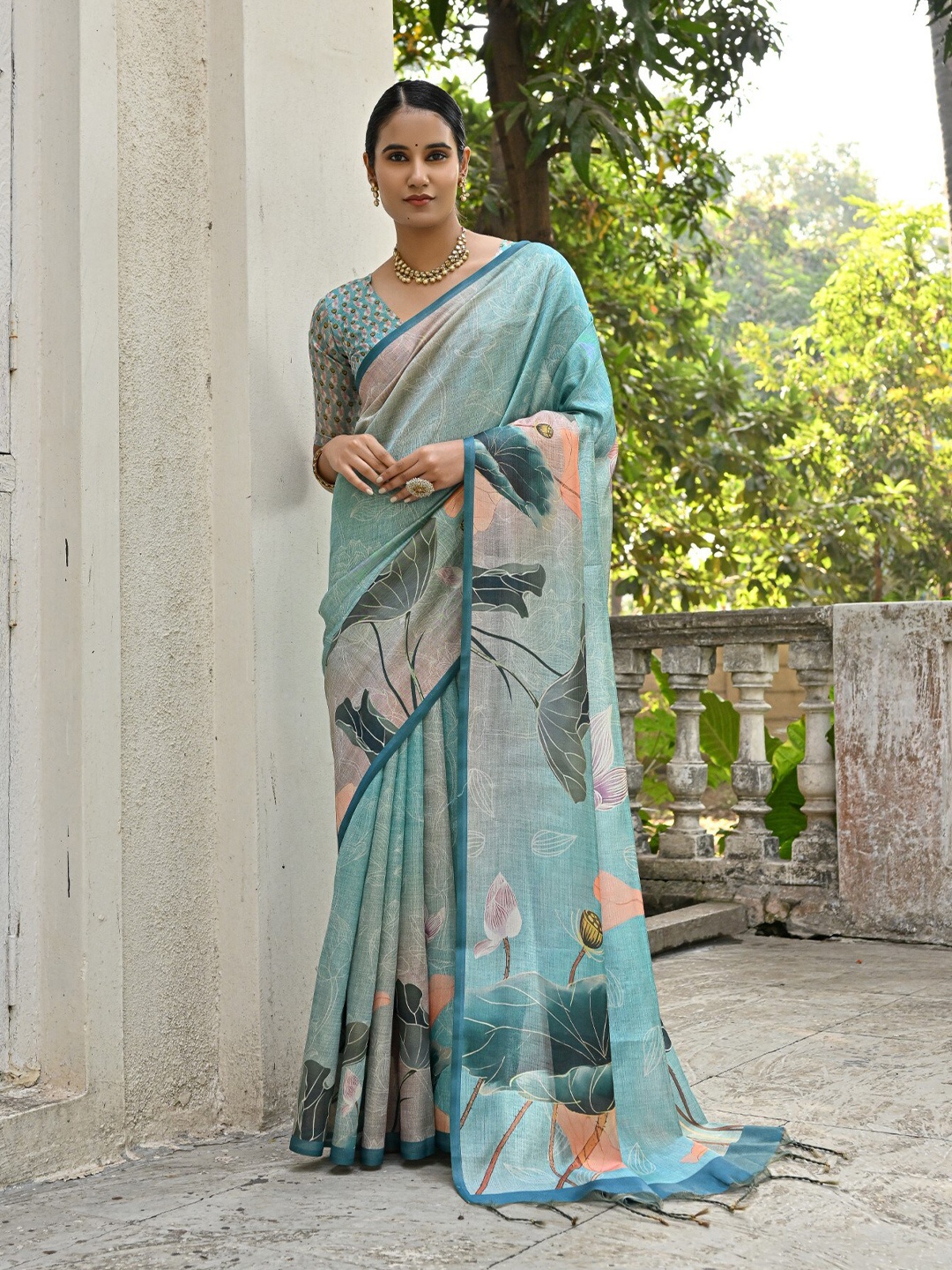 

VISHNU WEAVES Floral Silk Cotton Jamdani Saree, Turquoise blue