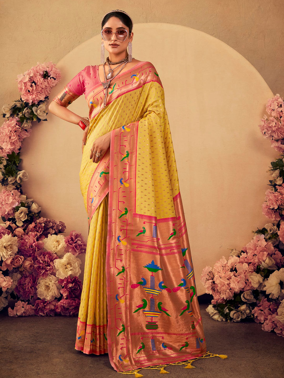 

VISHNU WEAVES Woven Design Zari Pure Silk Paithani Saree, Yellow