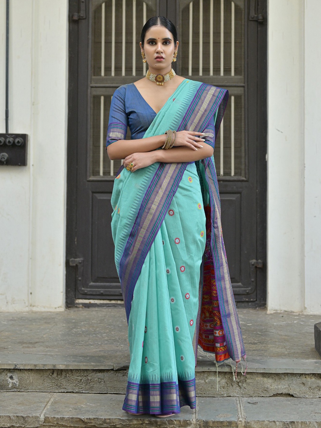 

VISHNU WEAVES Ethnic Motifs Pure Silk Bhagalpuri Saree, Turquoise blue