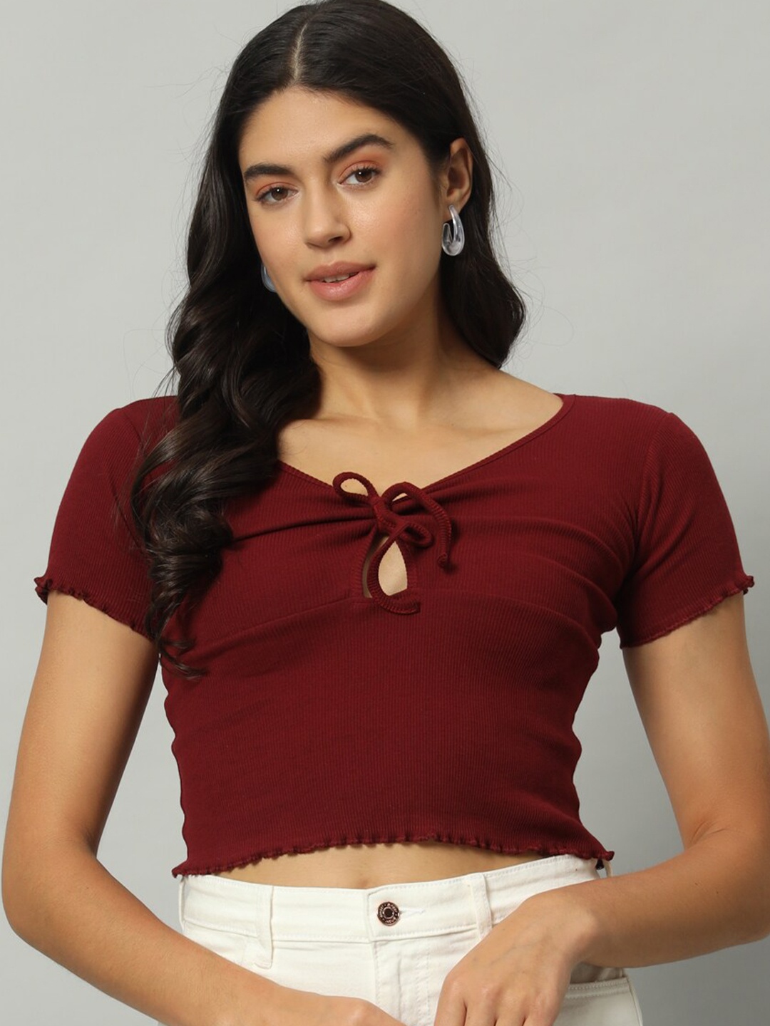 

Chemistry Tie Up Neck Crop Top, Burgundy