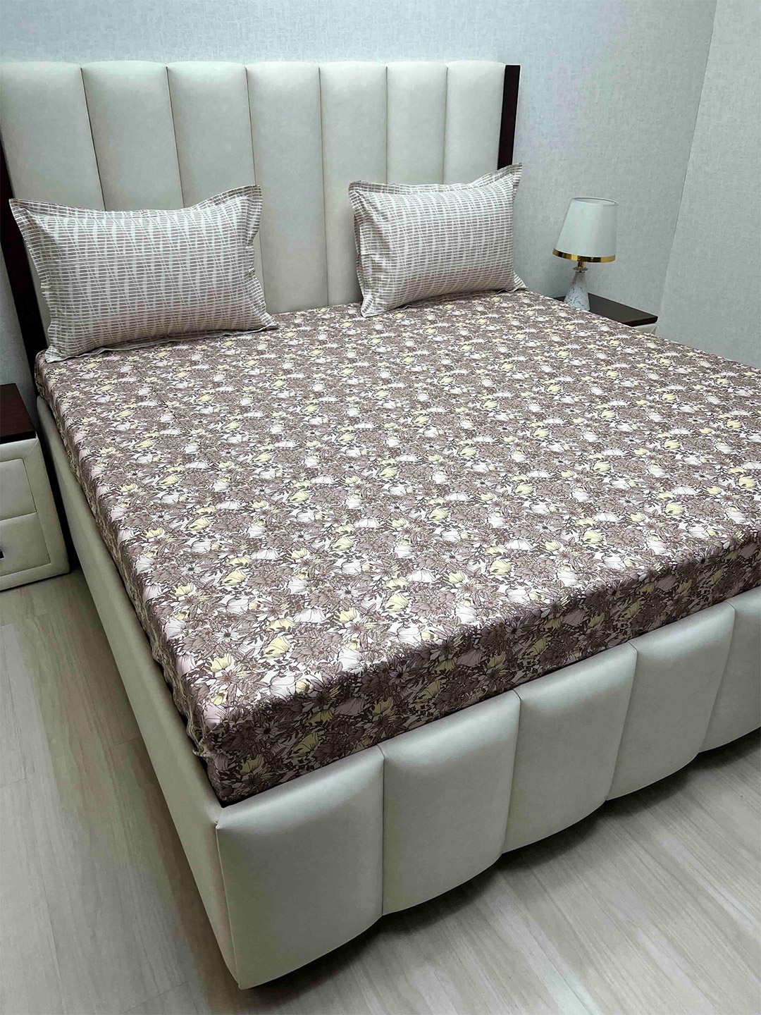 

Pure Decor Cotton King Size Double Bed Bedsheet With 2 Pillow Covers 2.74m X 2.74m, Brown