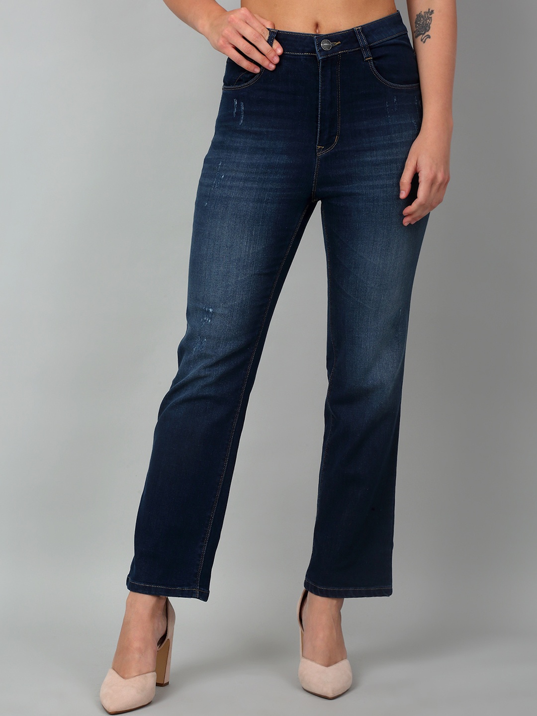 

Cantabil Women Straight Fit Light Fade Jeans, Blue